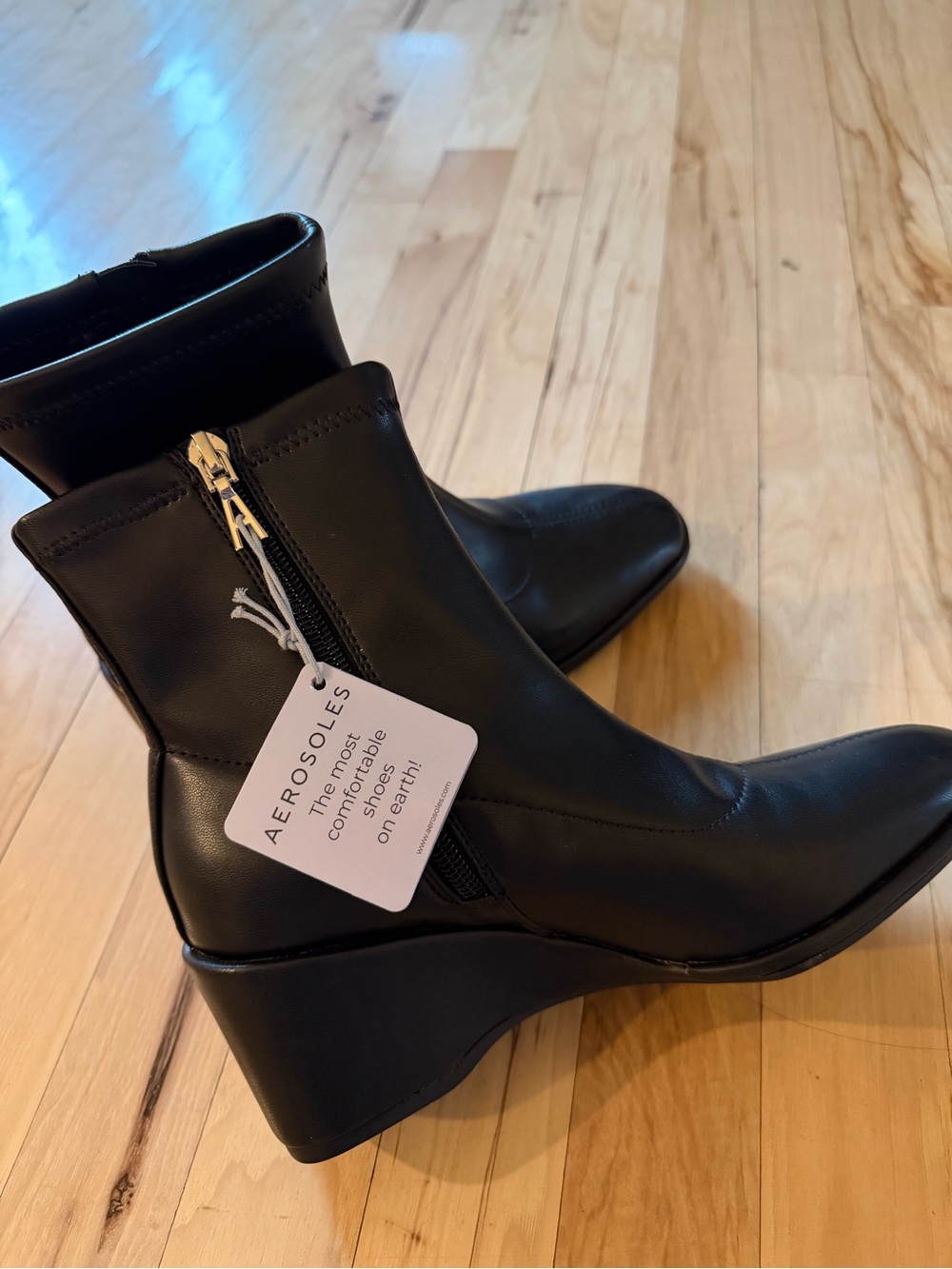AEROSOLES Black Wedge Ankle Boots with Side Zip